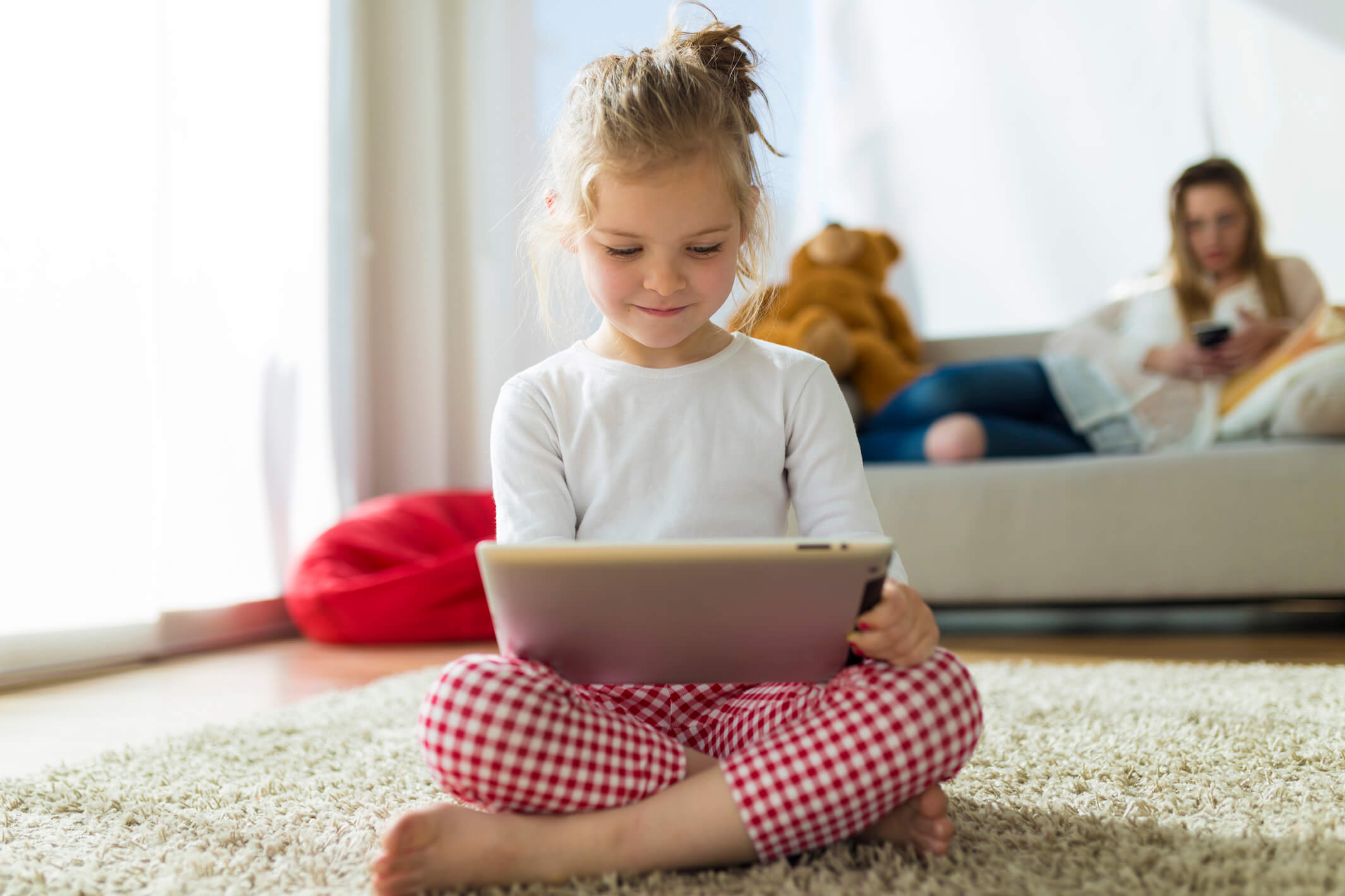 kid-with-tablet-at-home